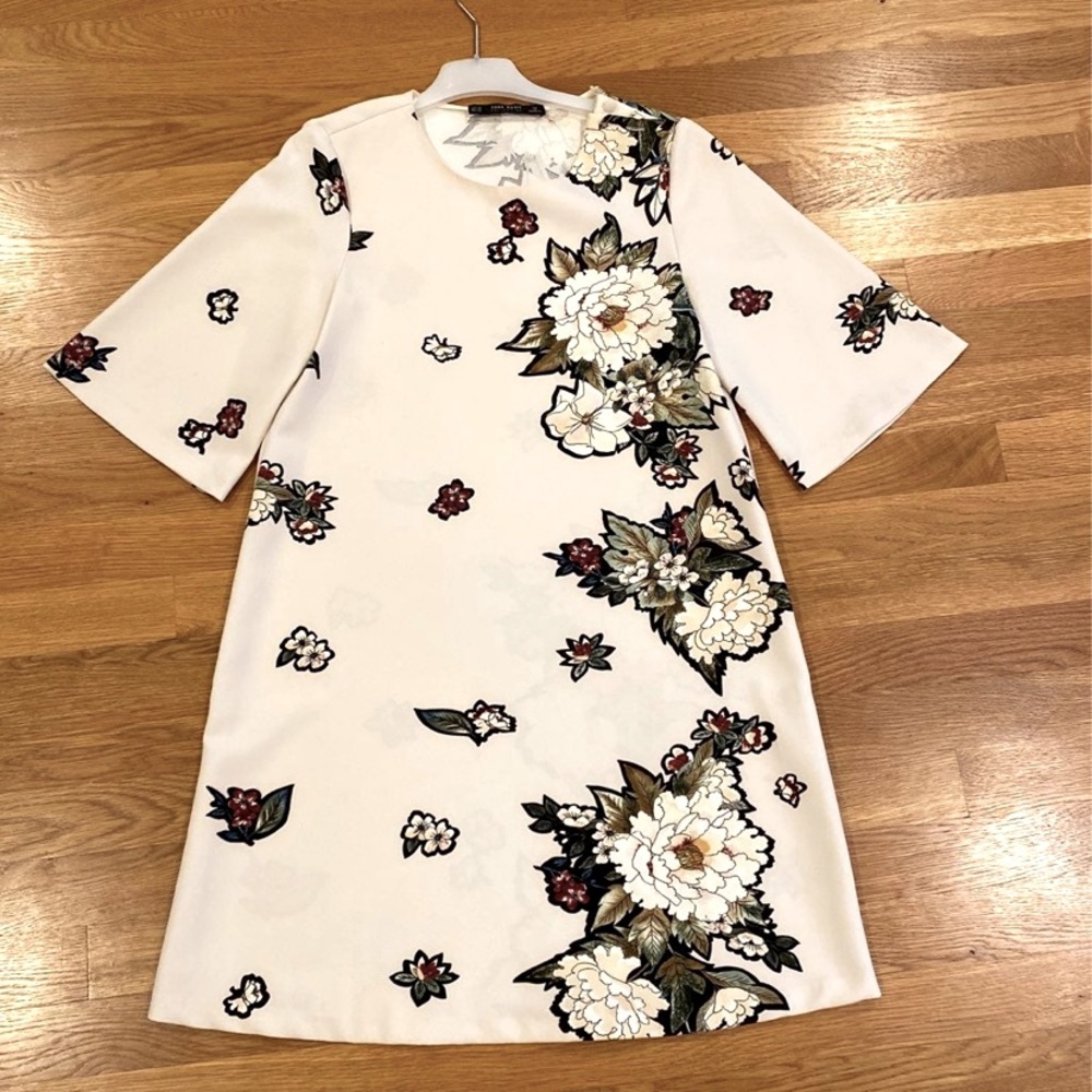 Zara short floral dress